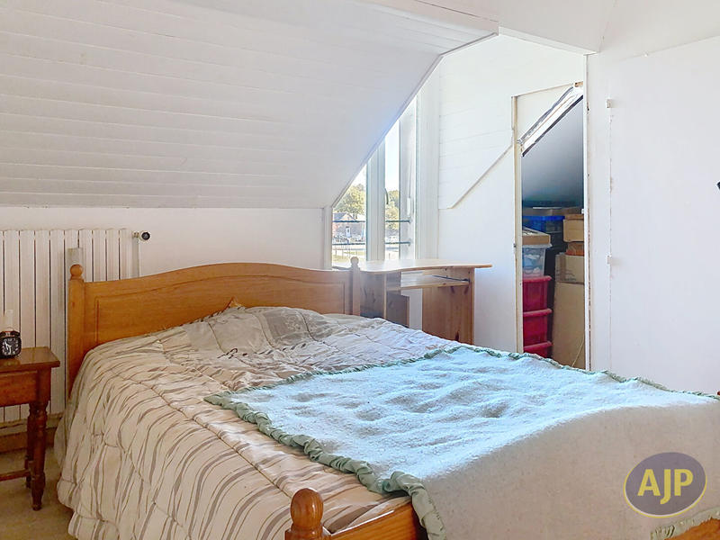 Maison - 97 m² - 4 pièces