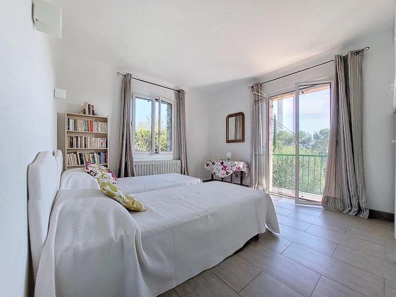 Maison - 142 m² - 5 pièces