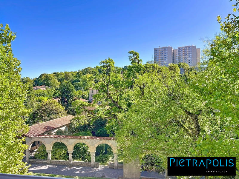 Appartement - 69 m² - 4 pièces