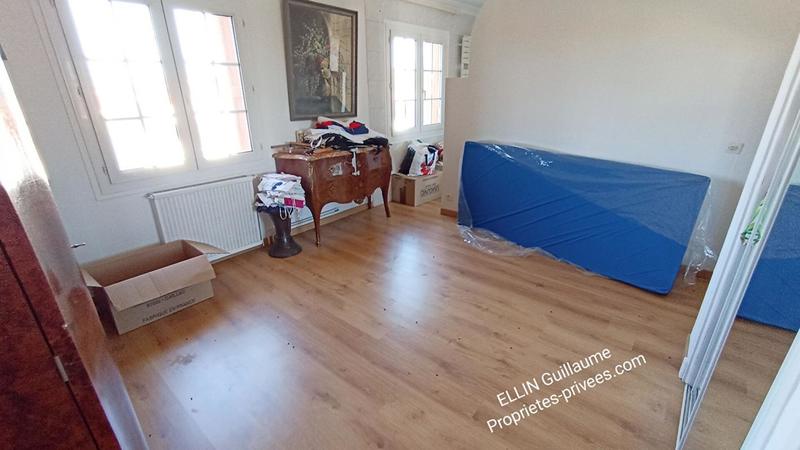 Maison - 196 m² - 6 pièces