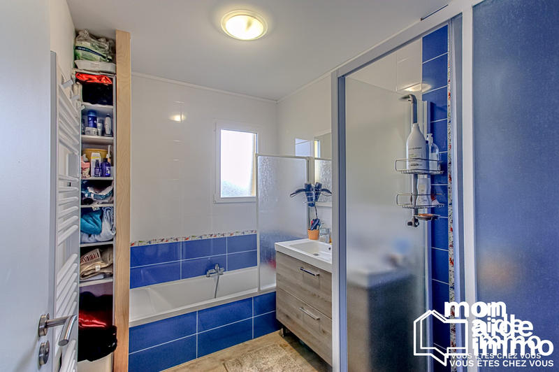 Maison - 96 m² - 4 pièces