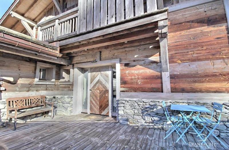 Châlet - 365 m² - 6 pièces