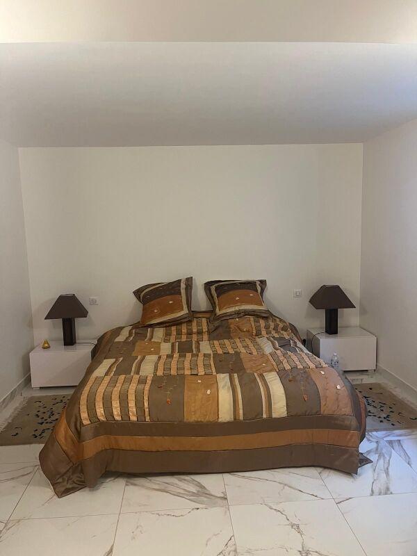 Appartement - 139 m² - 5 pièces