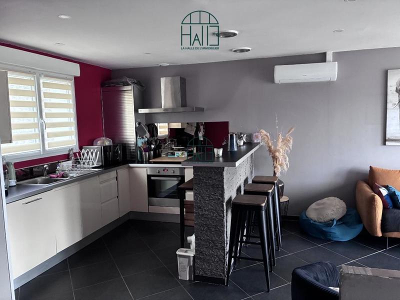 Maison - 102 m² - 4 pièces