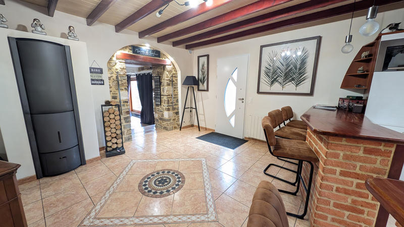 Propriété - 136 m² - 5 pièces