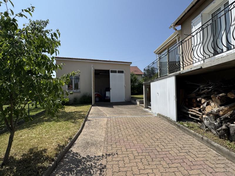 Maison traditionnelle - 123 m² - 6 pièces