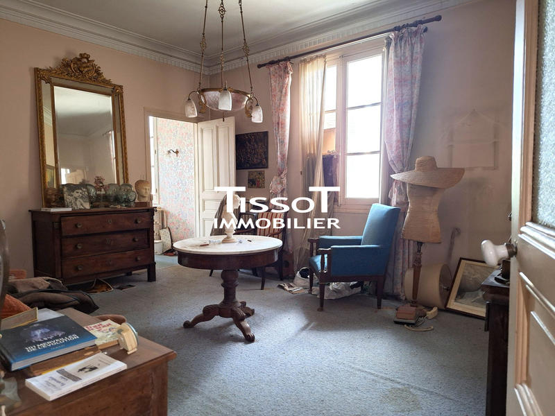 Maison ancienne - 135 m² - 4 pièces