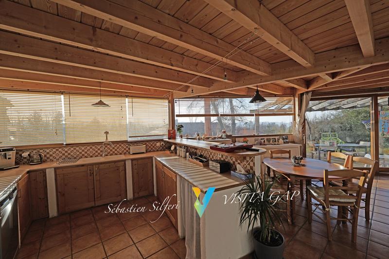 Maison - 110 m² - 6 pièces