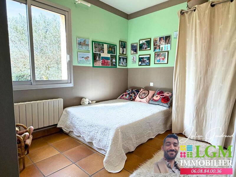 Maison - 150 m² - 5 pièces