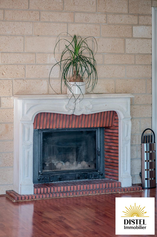 Maison - 241 m² - 8 pièces