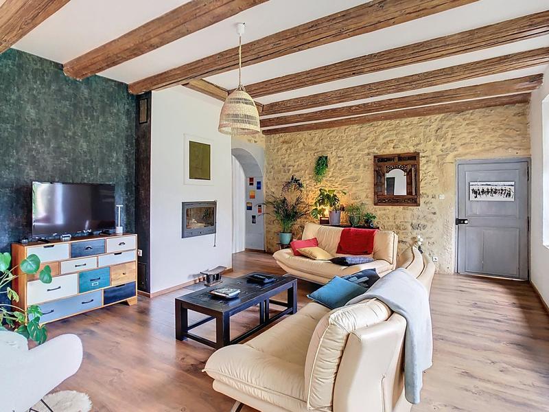 Maison - 264 m² - 7 pièces