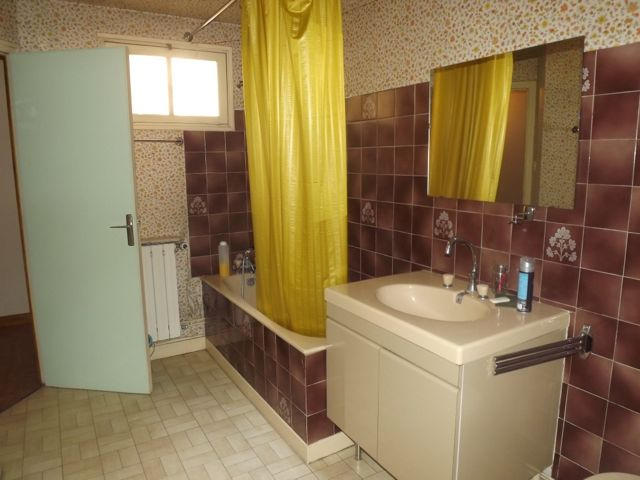 Maison de village - 74 m² - 4 pièces