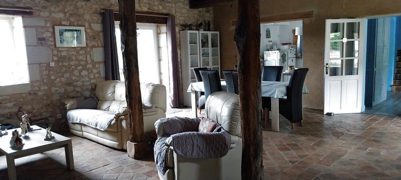 Propriété - 263 m² - 9 pièces