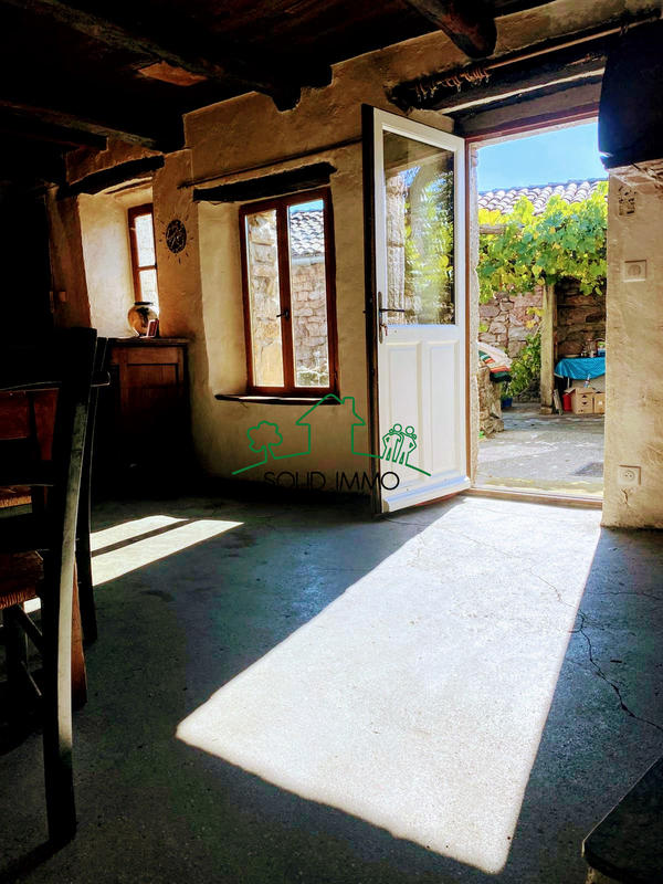 Maison - 122 m² - 6 pièces