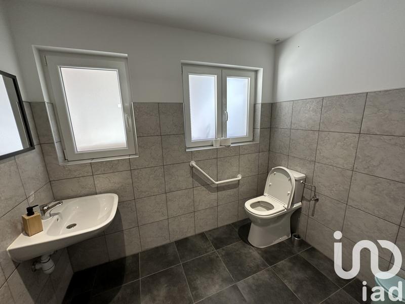 Maison - 310 m² - 19 pièces