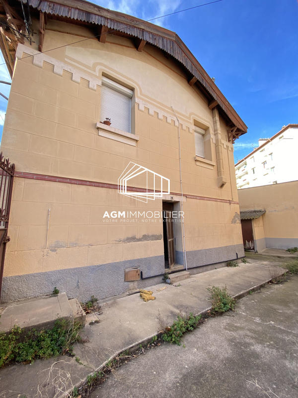 Maison - 107 m² - 5 pièces