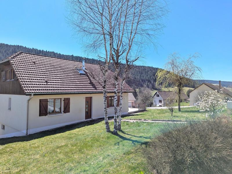 Maison - 144 m² - 6 pièces