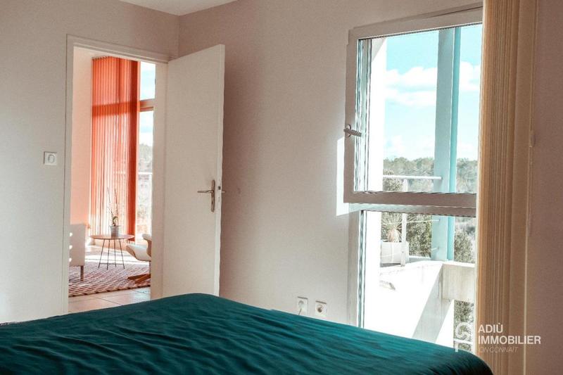 Propriété - 250 m² - 7 pièces