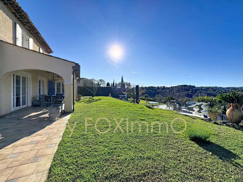 Maison - 142 m² - 6 pièces