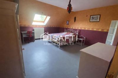 Maison - 234 m² - 6 pièces