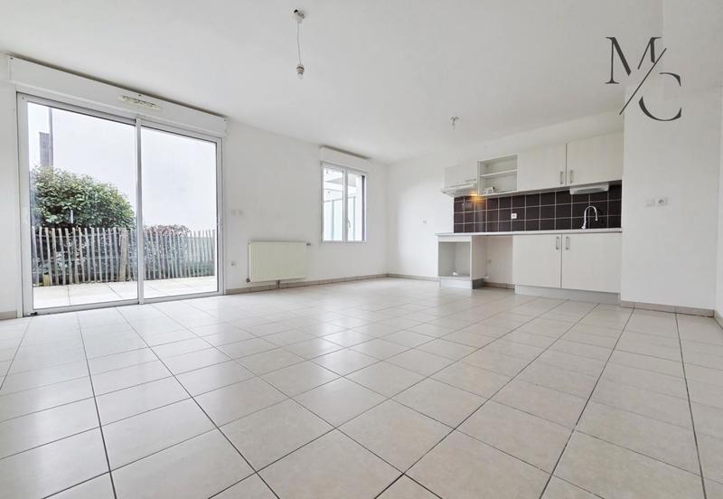 Appartement - 79 m² - 4 pièces