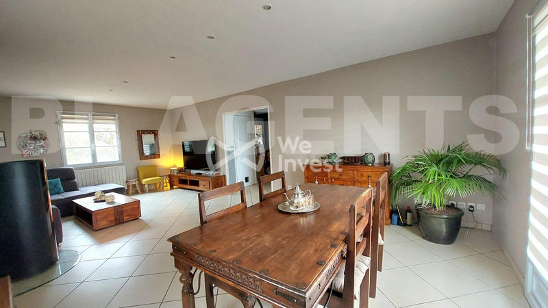 Maison - 177 m² - 9 pièces