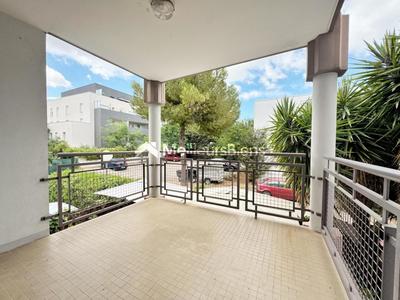 Appartement ancien - 80 m² - 4 pièces