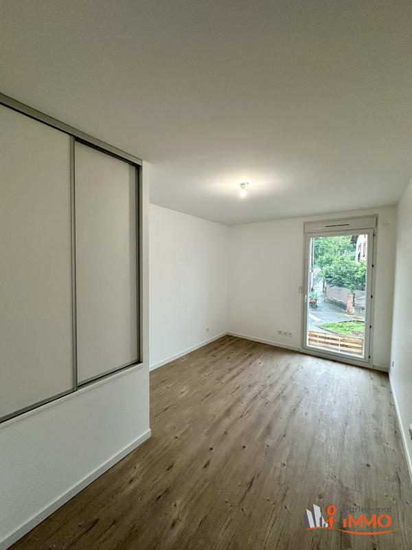 Maison - 99 m² - 4 pièces