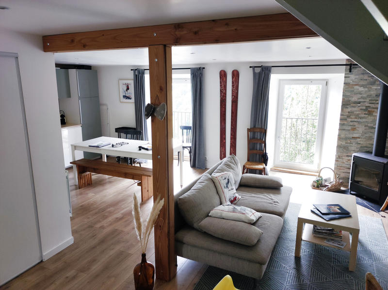 Maison - 215 m² - 8 pièces