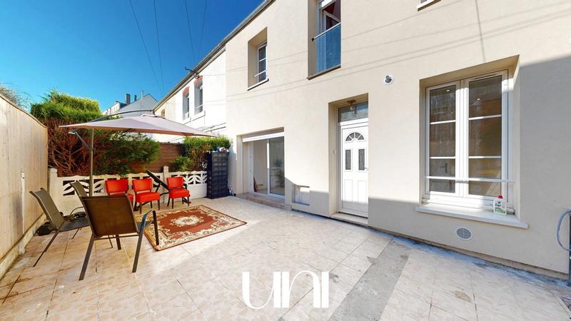 Maison - 86 m² - 4 pièces