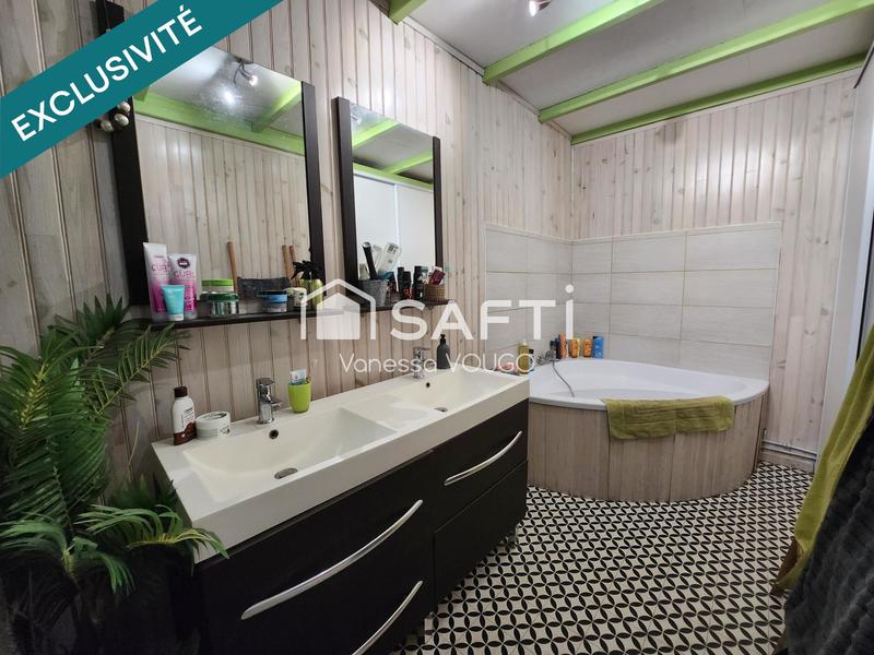 Maison - 221 m² - 5 pièces