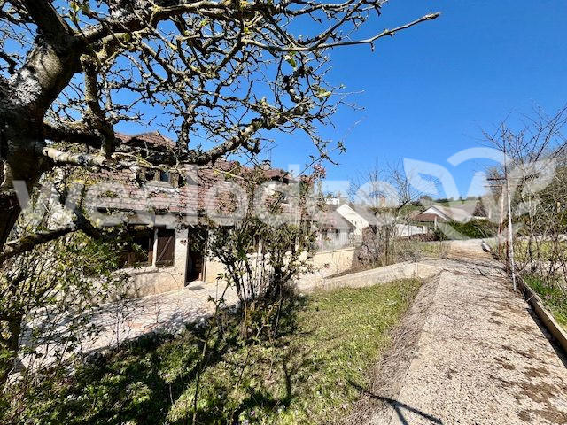 Maison - 115 m² - 6 pièces