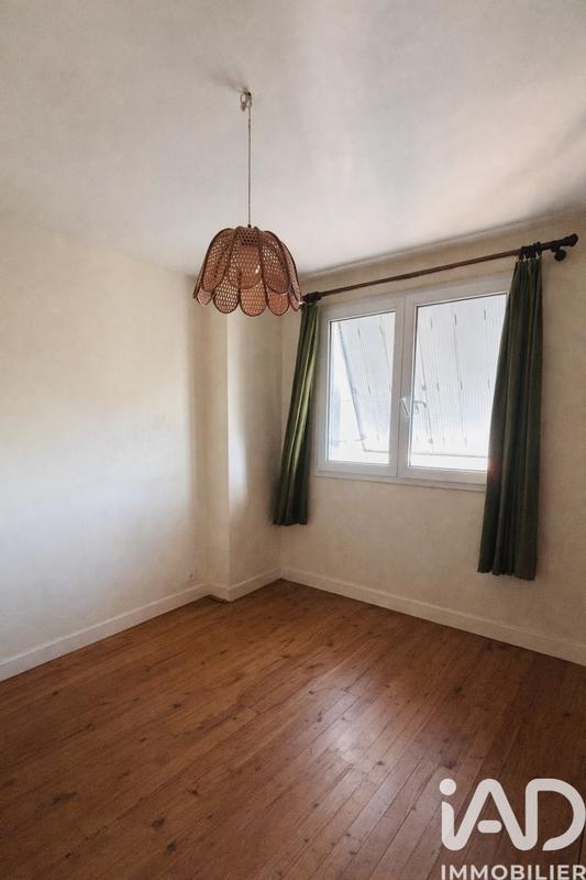 Maison - 93 m² - 5 pièces