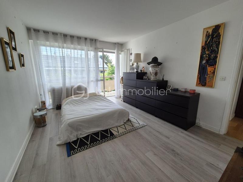 Maison - 150 m² - 8 pièces