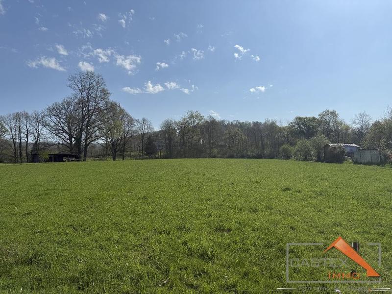 Terrain constructible - 6 168 m²