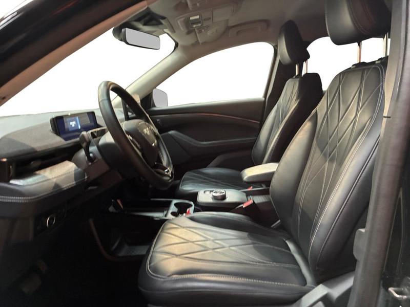 Ford Mustang Mach-E Standard Range 76 kWh 269 ch