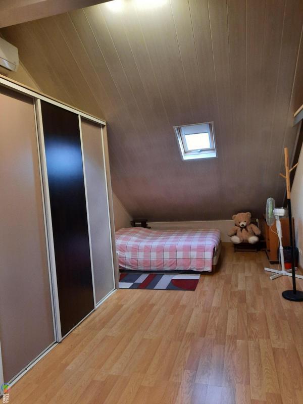 Villa - 246 m² - 8 pièces