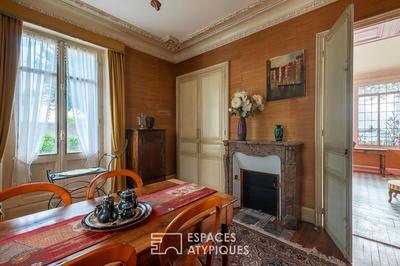 Maison - 213 m² - 8 pièces
