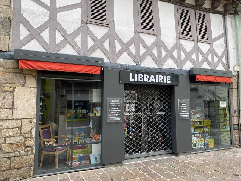 Immeuble - 151 m² - 6 pièces