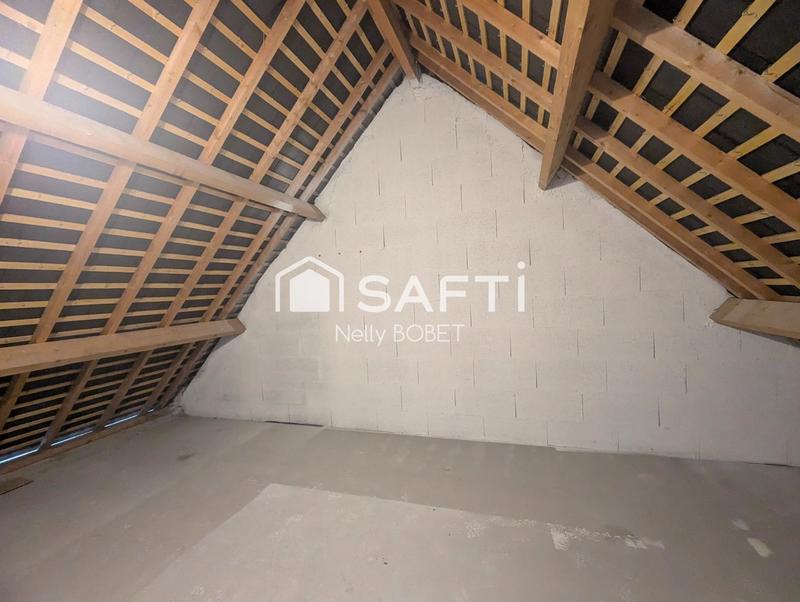 Maison - 101 m² - 5 pièces