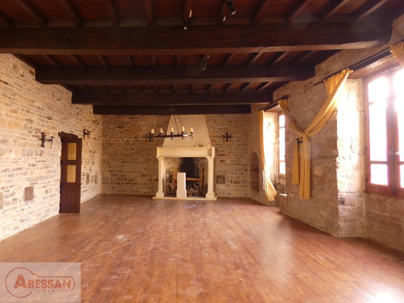 Maison - 313 m² - 9 pièces