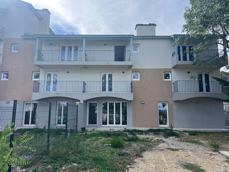 Appartement - 85 m² - 3 pièces