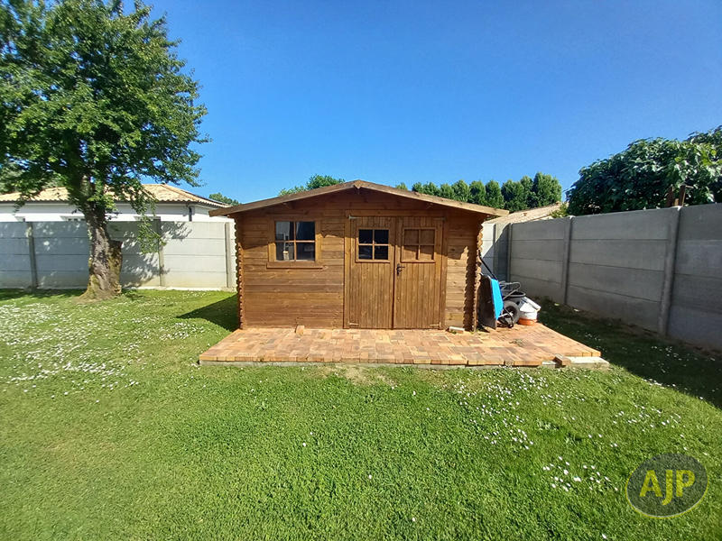 Maison - 137 m² - 7 pièces