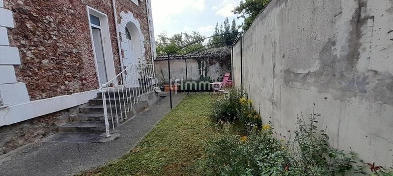 Appartement - 92 m² - 3 pièces