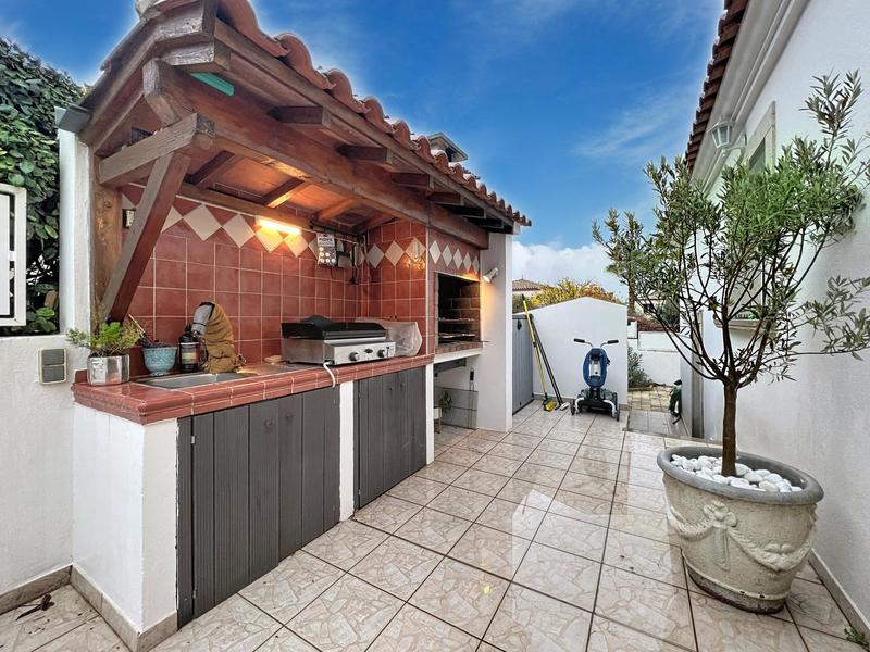 Villa - 160 m² - 6 pièces