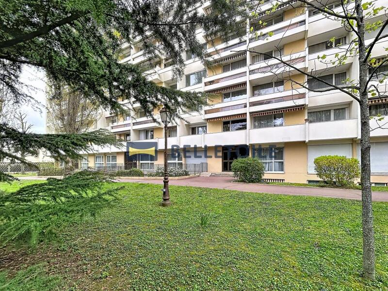 Appartement - 83 m² - 4 pièces