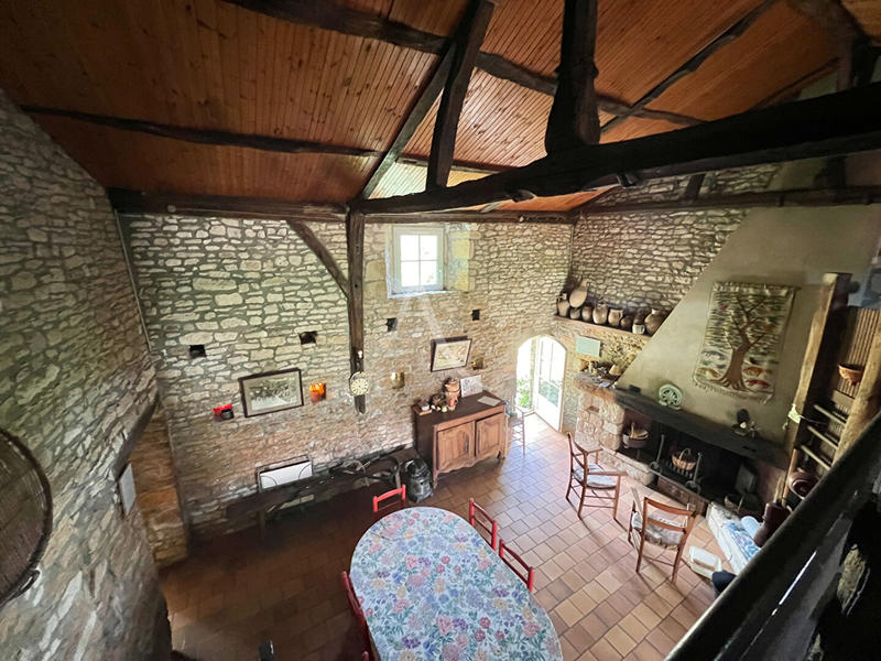 Maison - 298 m² - 7 pièces