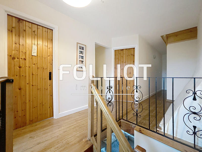 Maison - 186 m² - 7 pièces