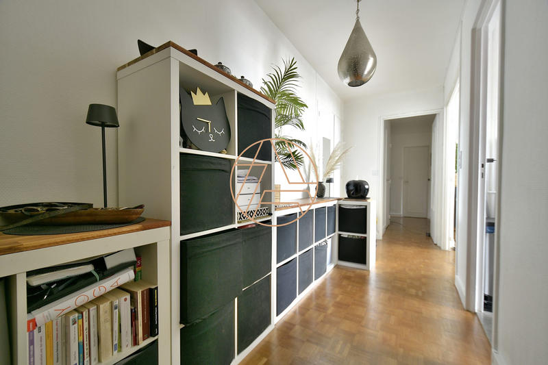 Appartement - 81 m² - 4 pièces