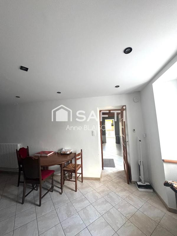 Maison - 152 m² - 6 pièces